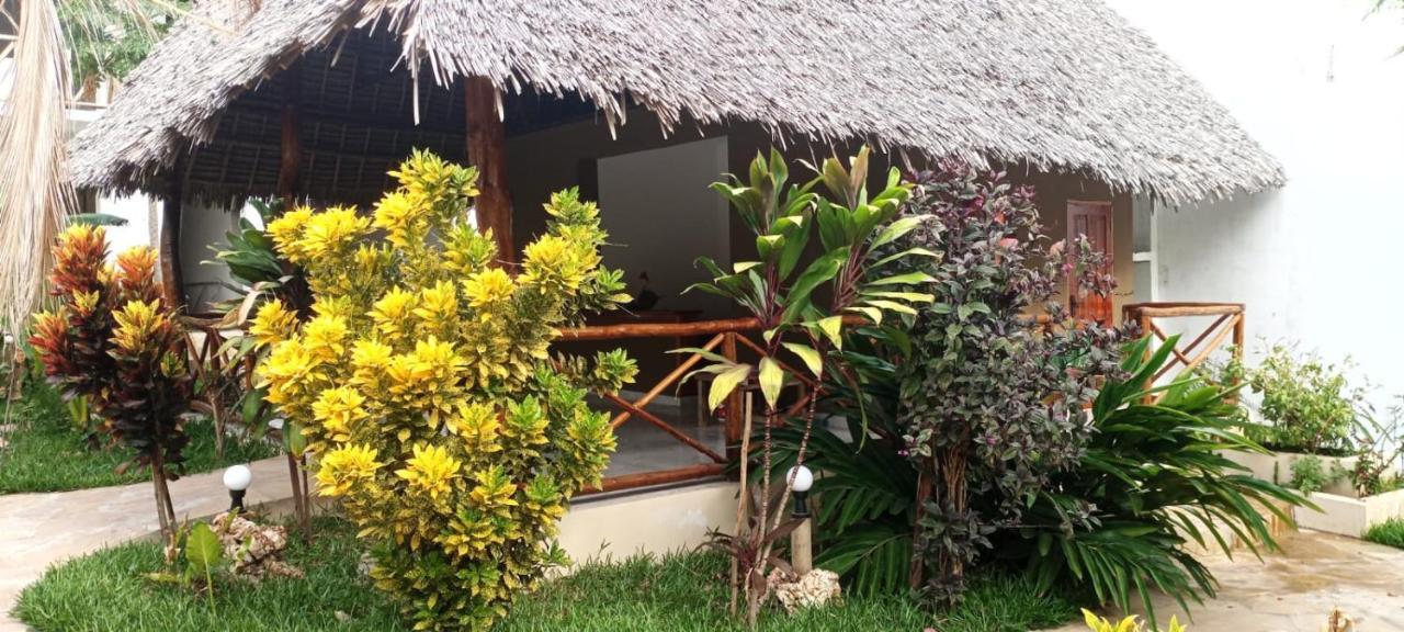 Hotel Tropical Zanzibar Nungwi Esterno foto