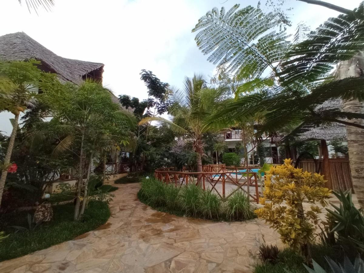 Hotel Tropical Zanzibar Nungwi Esterno foto